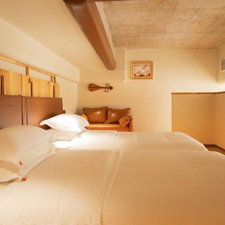 Patio Spring Holiday Inn -- Free Round Trip Pick-Up Service --Panoramic View Of Tianmen Mount Zhangjiajie Εξωτερικό φωτογραφία