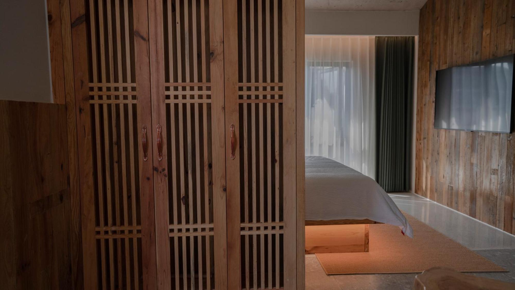 Patio Spring Holiday Inn -- Free Round Trip Pick-Up Service --Panoramic View Of Tianmen Mount Zhangjiajie Εξωτερικό φωτογραφία