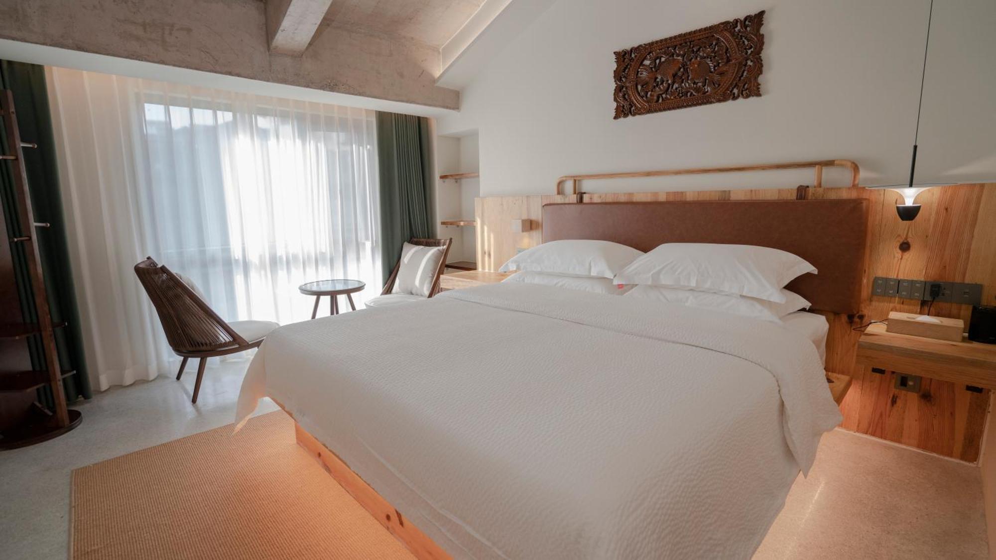 Patio Spring Holiday Inn -- Free Round Trip Pick-Up Service --Panoramic View Of Tianmen Mount Zhangjiajie Εξωτερικό φωτογραφία