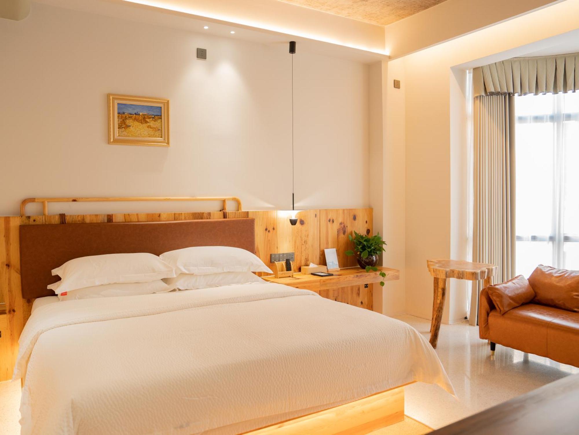 Patio Spring Holiday Inn -- Free Round Trip Pick-Up Service --Panoramic View Of Tianmen Mount Zhangjiajie Εξωτερικό φωτογραφία